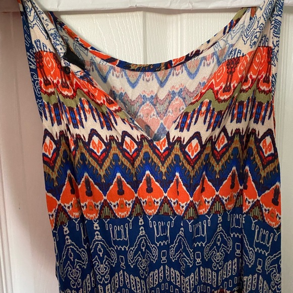 Tank - Picture 2 of 3